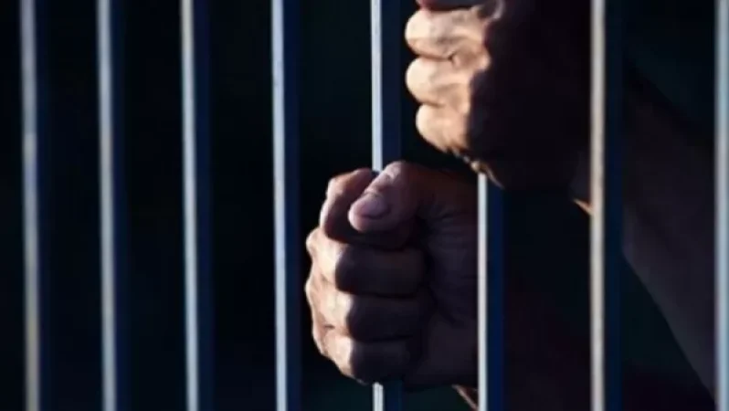 Երևանում դատապարտյալը ցանկացել է ատամնաբուժարանի սանհանգույցից օգտվել, որտեղ հայտնաբերվել են թմրանյութեր և բջջայիններ