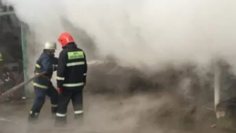 Դավիթ Բեկի փողոցում ավտոմեքենա է այրվել. կա տուժած