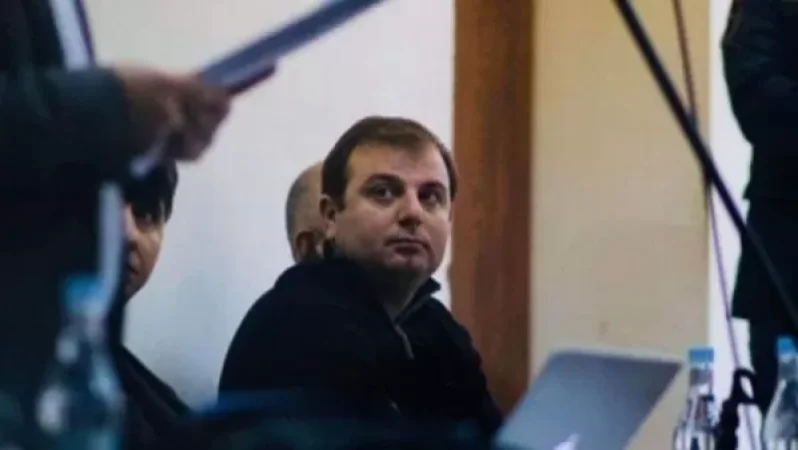 «Դատավո՛ր Մխիթարյան, հիմա համոզվեցի՞ր, որ ես ճիշտ էի». Առուշանյանի փաստաբանը գրառում է արել