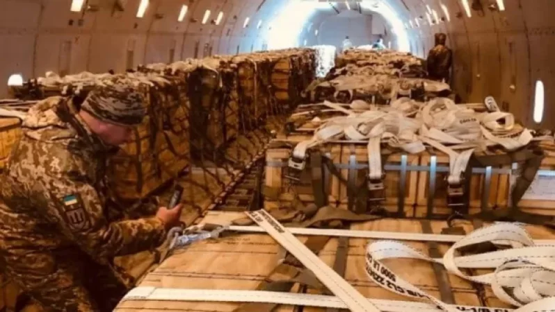 80 տոննա զինամթերքով 9-րդ ինքնաթիռը ժամանել է Կիև