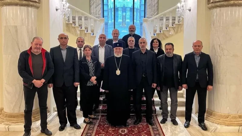 Գարեգին Բ-ն ընդունել է Գրիգորի Խաչատուրովի պաշտպաններին