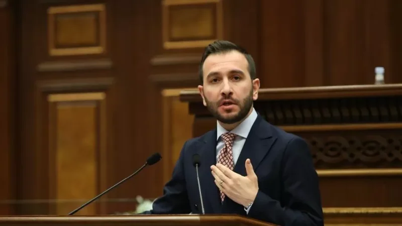 Հայկ Կոնջորյանը նոր մեքենա է գնել. «Հրապարակ»