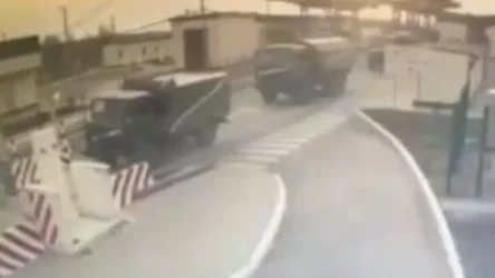 ՏԵՍԱՆՅՈՒԹ․ ՌԴ զորքերը ռազմական տեխնիկայով մտնում են Ղրիմ