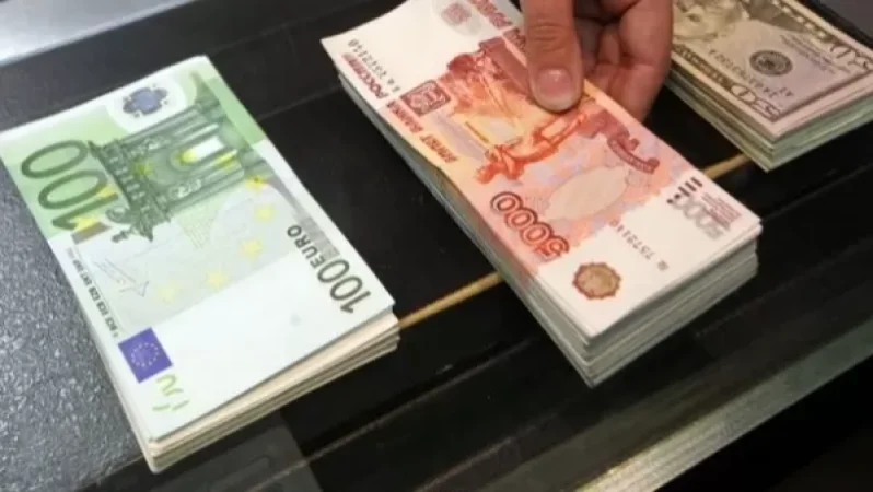 Ռուբլու արժեզրկման այս նոր ալիքը լուրջ խնդիրներ կառաջացնի․ «Ժողովուրդ»