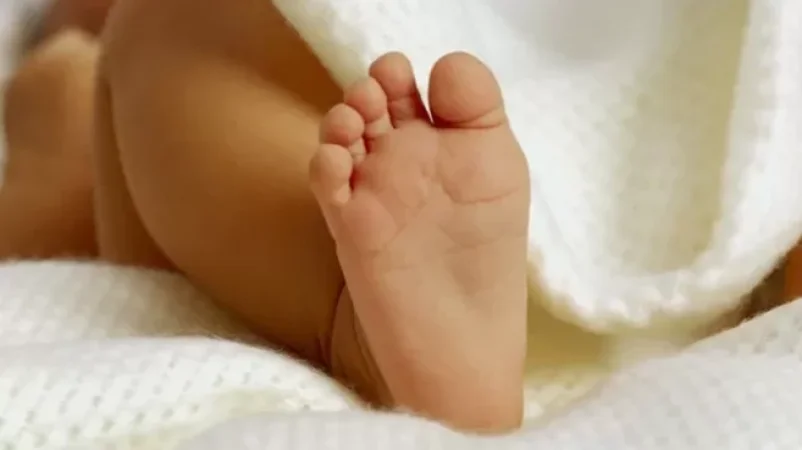 Երևանի կիսաքանդ ավտոտնակներից մեկում նորածին երեխա են գտել