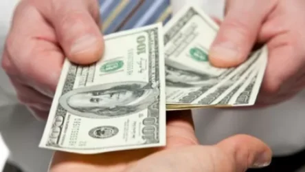 Կաշառք ստանալու գործով ձերբակալվել է ՊՆ պաշտոնյան և կաշառք տված անձը