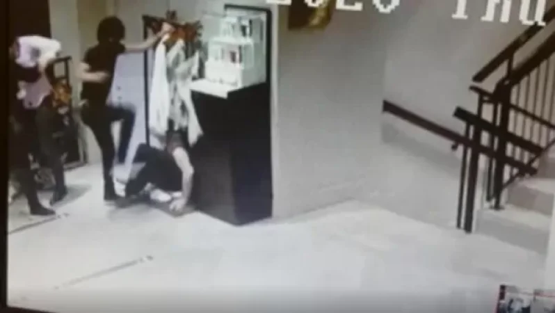 Ինչպես են Երևանի հայտնի խանութներից մեկից 2,3 մլն դրամ գողացել․ ՔԿ-ն մանրամասմեր է ներկայացնում