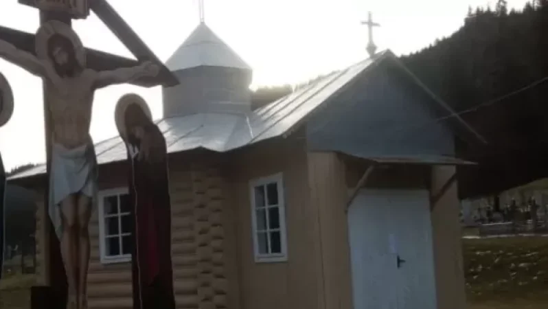 Մի խումբ զինված անձինք գրավել են Իվանո-Ֆրանկովսկի մարզի ուկրաինական ուղղափառ եկեղեցու տաճարը