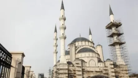 Ղրիմի Մայր տաճարի մզկիթի շինհրապարակում պայթուցիկով փաթեթ է հայտնաբերվել