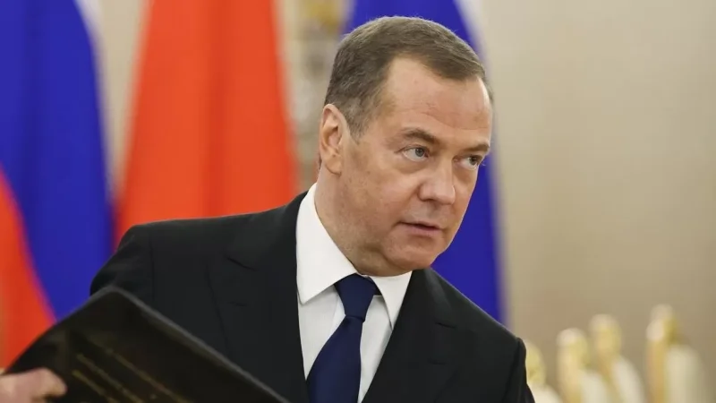 Կիևի ամերիկացի և եվրոպացի հովանավորները ամեն ինչ տանում են դեպի երրորդ համաշխարհային պատերազմ․ Մեդվեդև