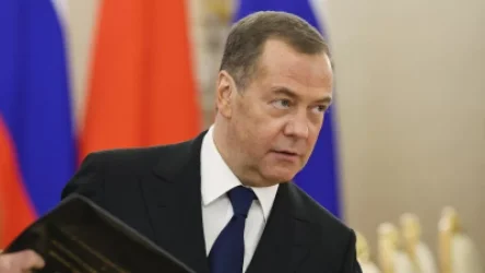 Կիևի ամերիկացի և եվրոպացի հովանավորները ամեն ինչ տանում են դեպի երրորդ համաշխարհային պատերազմ․ Մեդվեդև