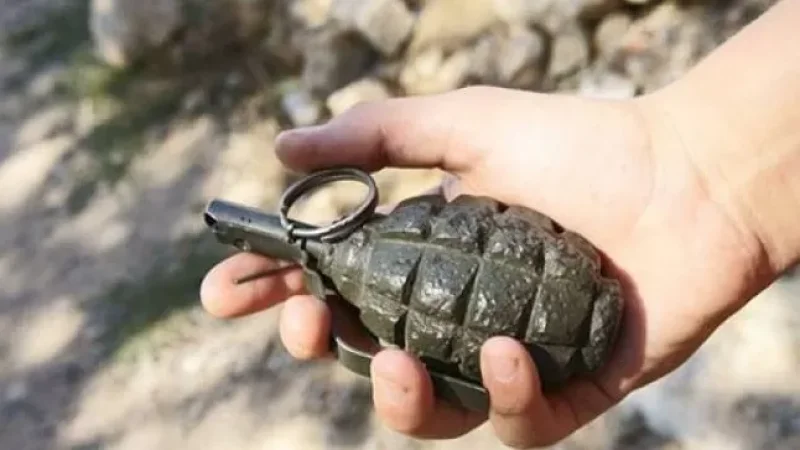 Գյումրիում նռնակով զինված տղամարդը սպառնացել է այն պայթեցնել