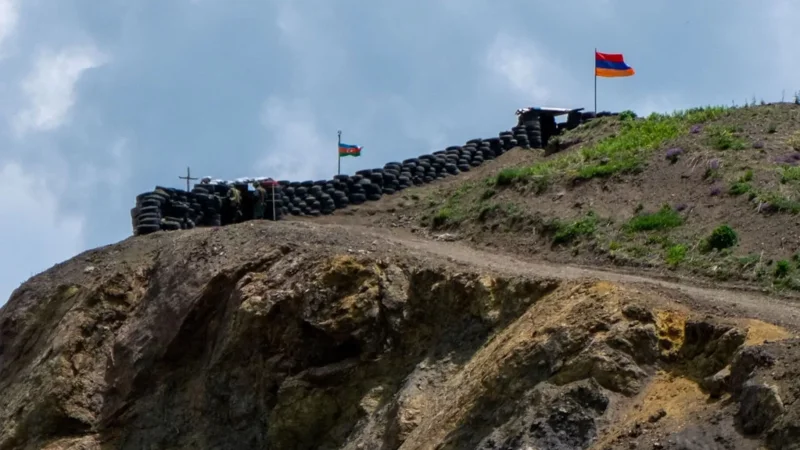 Հայաստանի սահմաններին իրադրությունը հարաբերականորեն կայուն է. Անդրանիկ Քոչարյան