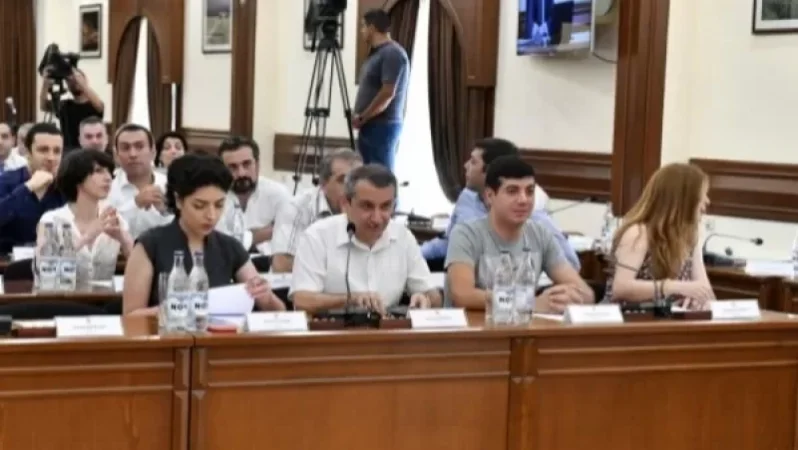 «Չգիտեմ՝ սեպտեմբերին «Սանիթեքի» հետ պայմանագիրը խզելու ենք, թե ոչ».