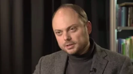 Վլադիմիր Կարա-Մուրզային սպառնում է 5-ից 10 տարվա ազատազրկում «ՌԴ ԶՈւ-ի մասին ֆեյքերի» պատճառով