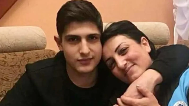 Զոհված զինծառայող` Ժորա Մարտիրոսյանի մայրը հացադուլ է հայտարարել