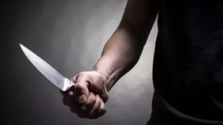 Վեճի ընթացքում կտրող-ծակող գործիքով մարմնական վնասվածքներ է պատճառել երկու երիտասարդի