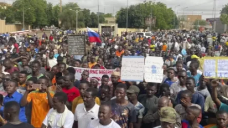ՏԵՍԱՆՅՈՒԹ․ Զանգվածային բողոքի ակցիա՝ Նիգերում․ նրանք պահանջում են դուրս բերել ֆրանսիական զորքերը