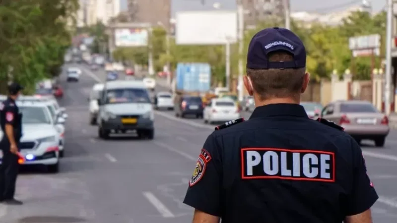 Ակտ չգրելու դիմաց քաղաքացուն ստիպել է իր համար կոշիկ գնել. ԶԼՄ