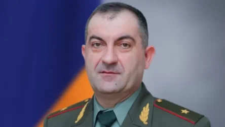 ՀՀ ԶՈՒ գլխավոր շտաբի պետին շնորհվել է գեներալ-լեյտենանտի զինվորական կոչում