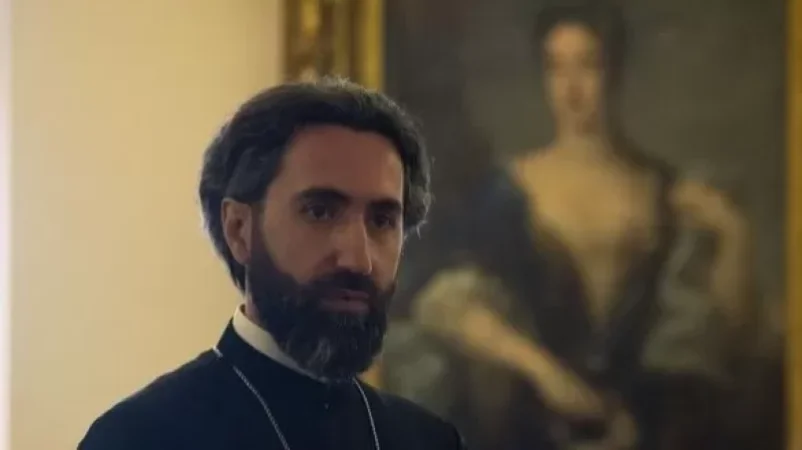 Կամ կաք՝ որպես պետական-քաղաքական այրեր, կամ ի լուր համայն հայության հայտարարեցեք, որ ի զորու չեք առաջնորդելու․ Հայր Ասողիկ