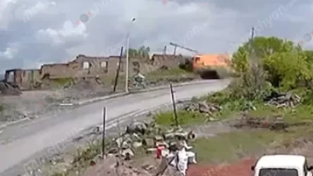 ՏԵՍԱՆՅՈՒԹ. Ինչպես է տեղի ունեցել Արթիկում ասֆալտով բարձված KamAZ-ի ողբերգական ավտովթարը