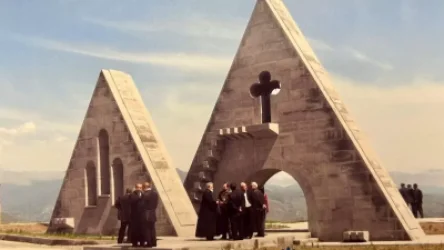 Ադրբեջանի վերահսկողության տակ է անցել «Մեծ եւ Փոքր Սյունիքներ» կոչվող հուշակոթողը