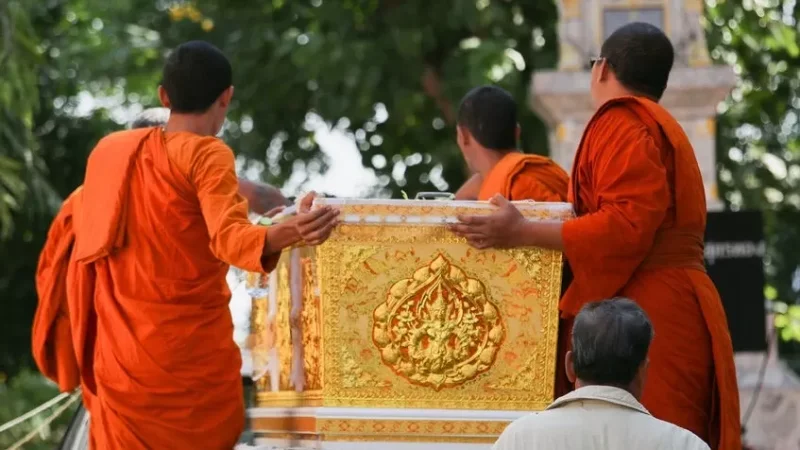 Թայլանդուհին ուշքի է եկել իր թաղման ժամանակ