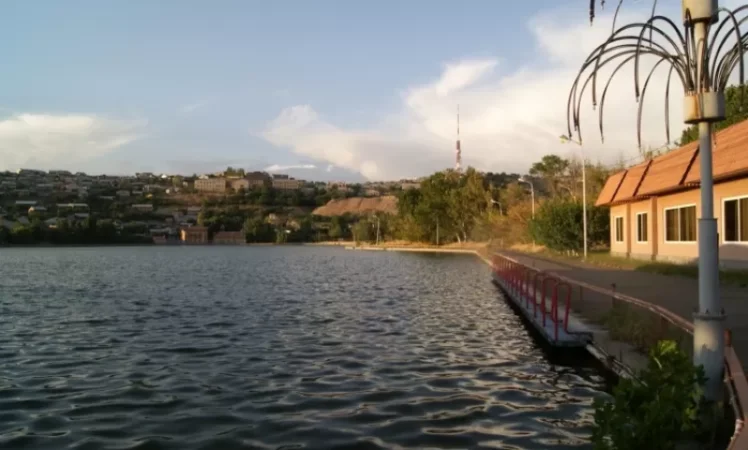 Քրեական գործ է հարուցվել Էրեբունու այգու տարածքները խախտումներով օտարելու համար