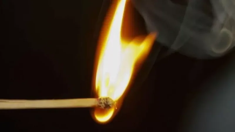 Արմավիրի հրապարակում քաղաքացին փորձել է ինքնահրկիզվել