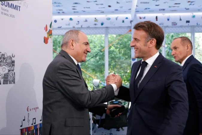 Տեղի է ունեցել Փաշինյան-Մակրոն հեռախոսազրույցը