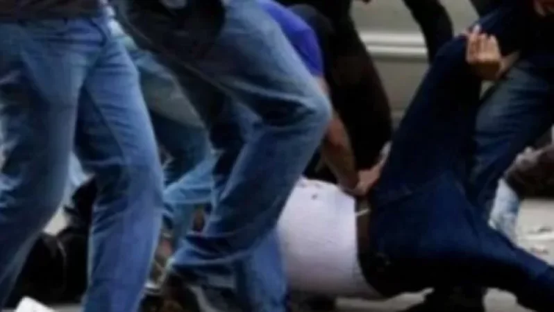 Աշխատանքից ազատման դիմում չգրելու պատճառով Շենգավիթի թաղապետն ու իր աշխատակիցները ծեծի են ենթարկել աշխատակցին