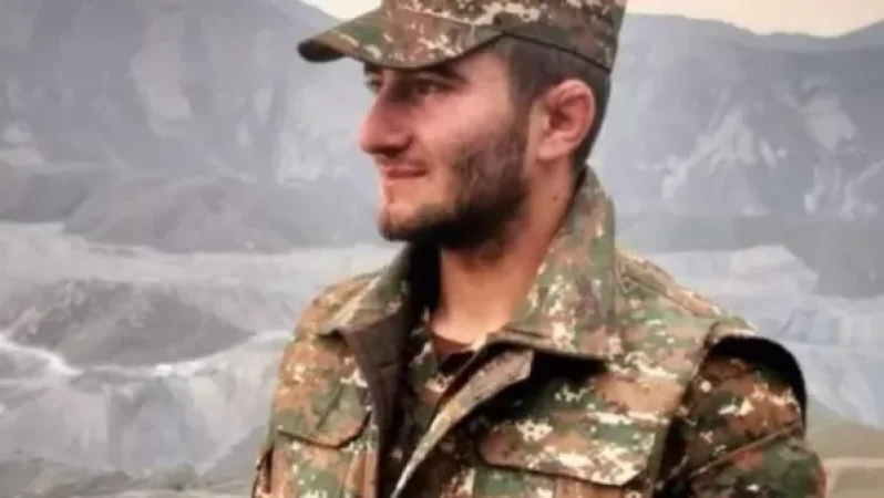 Երեկ զոհված Արթուր Մխիթարյանը Գյումրիից էր