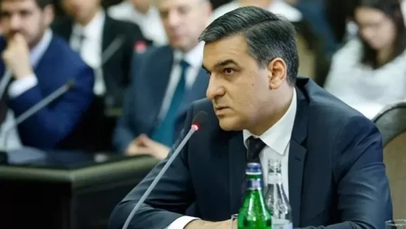 Արման Թաթոյանի արձագանքը՝ Առուշանյանի շտաբում իրականացվող խուզարկությանը