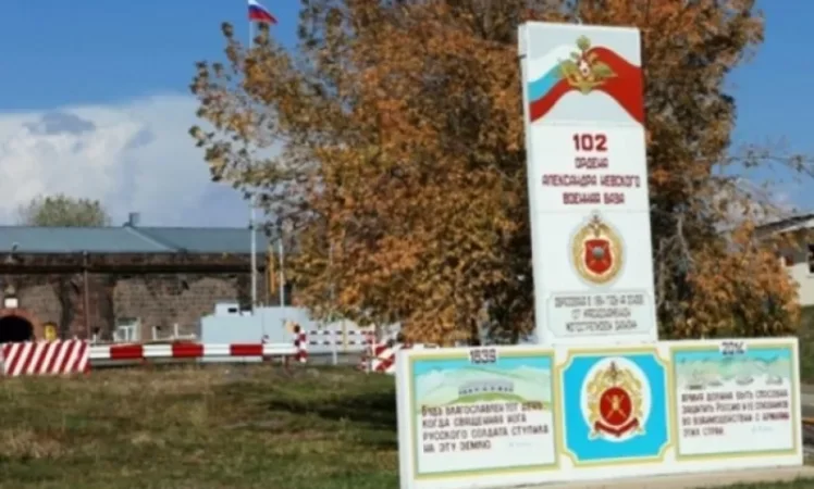 Գյումրիում ձերբակալվել է ռուս զինծառայող հայ կնոջը դաժանորեն ծեծելու կասկածանքով