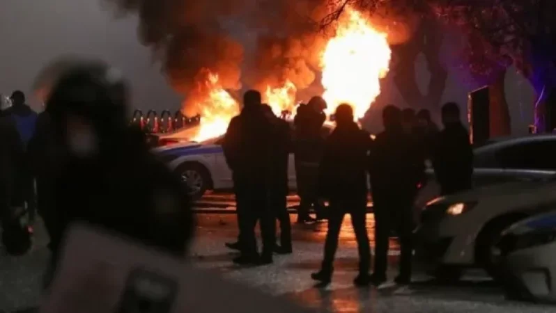 Արտակարգ դրություն․ Տոկաևը հրամանագրեր է ստորագրել