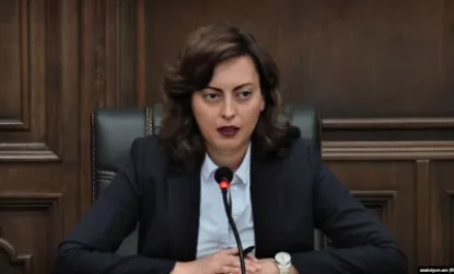 Լենա Նազարյանը նեղստրտած է. «Իրատես»