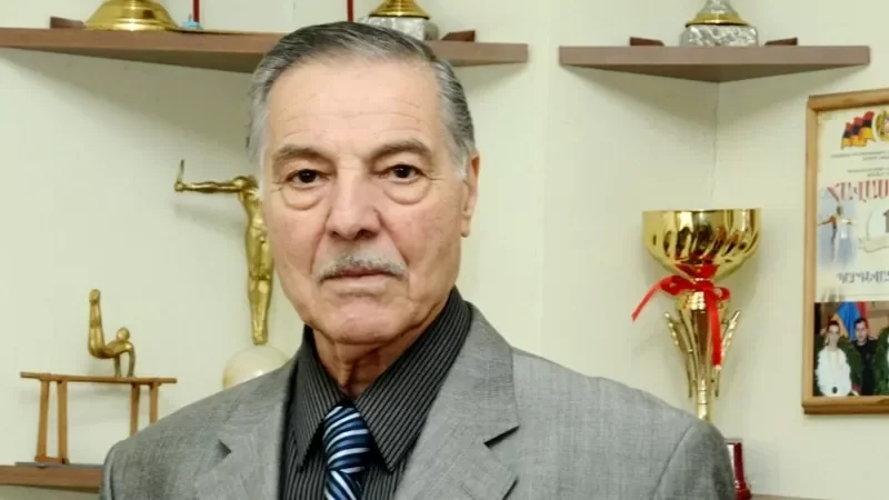 Ալբերտ Ազարյանի աճյունը կամփոփվի Կոմիտասի անվան պանթեոնում