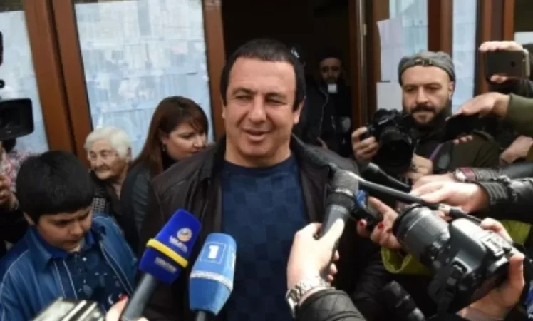 Սարքում ես Կիկոսի մահը. Գագիկ Ծառուկյանը՝ Հրանտ Մարգարյանին