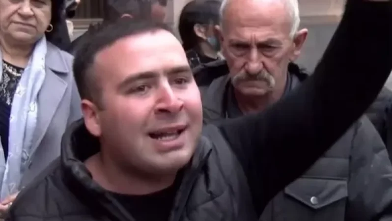 «Կարող ա՞ գիտեք՝ նեգր ենք ձեր համար»․ հադրութցի տղամարդ