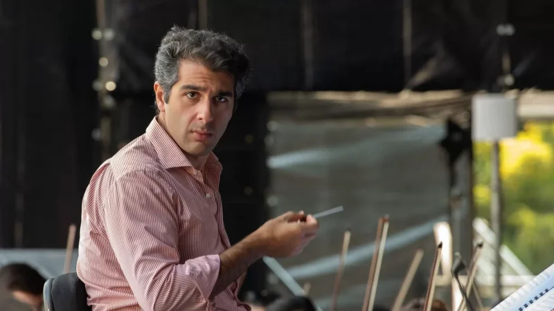 Դիրիժոր Սերգեյ Սմբատյանը 2 ամսով կալանավորվեց