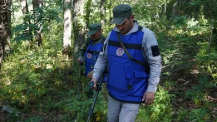 Ականազերծողները Ջերմուկում հայտնաբերել են 122 մմ արկի պայթուցիչ, «Գրդի» հրթիռի մնացորդներ