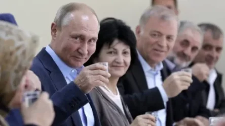 Պուտինը մի բաժակ օղի է խմել Դաղստանում