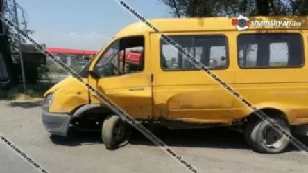 Արարատի մարզում բախվել են մարդատար «Գազելն» ու Opel-ը․ կա վիրավոր