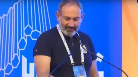 Նիկոլ Փաշինյանը վայրկենաչափ միացրեց. նրան ելույթի համար երեք րոպե տրվեց