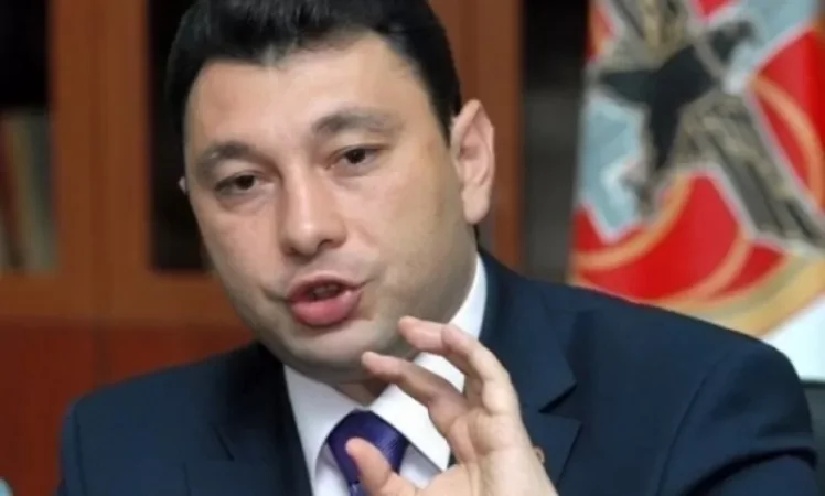 Իրականացվում է պղծության, տրանսգենդերության ու համասեռամոլության տոտալ քարոզ․ Շարմազանով