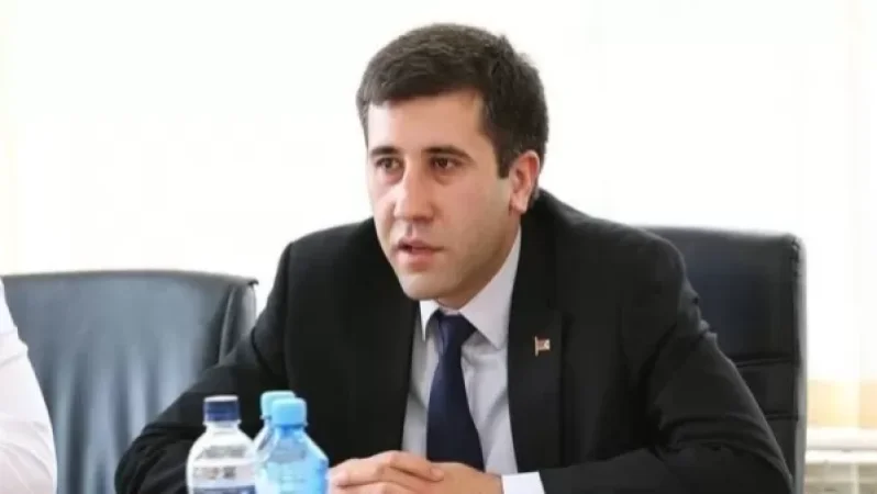 «Հայելու» վրա հարձակումը Հրայր Թովմասյանի ընտանիքի վրա ճնշում գործադրելու փորձ է. Ռուբեն Մելիքյան