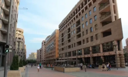 Հյուսիսային պողոտայի խանութներից պահանջել են փոխել սև ցուցանակները․ «Հրապարակ»