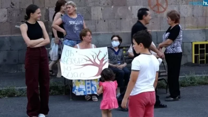 «Ֆիզգորոդոկում» հացադուլ են անում․ բնակիչները քաղաքապետարանի դեմ դատական հայցեր են ներկայացրել