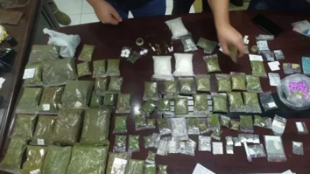 Կալանավորվել է առանձնապես խոշոր չափերով թմրամիջոցների իրացմամբ, վաճառքով զբաղվող հանցավոր խմբի 8 անդամ